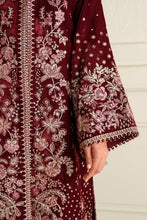 Load image into Gallery viewer, Baroque Embroidered Velvet Collection UF-743