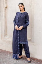 Load image into Gallery viewer, Buy Baroque Exclusive winter 2024 Slik from Lebaasonline Pakistani Clothes Stockist in UK @ best price- SALE ! Shop Baroque Chantelle ‘24, Baroque PK Summer Suits, Pakistani Clothes Online UK for Wedding, Party &amp; Bridal Wear. Indian &amp; Pakistani Summer Dresses by BAROQUE in the UK &amp; USA at LebaasOnline.