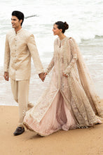 Load image into Gallery viewer, Buy AFROZEH |  Dastangoi &#39;24 exclusive collection of Afrozeh | Festive WEDDING COLLECTION 2024 from our website. We have various PAKISTANI DRESSES ONLINE IN UK,Afrozeh . Get your unstitched or customized PAKISATNI BOUTIQUE IN UK, USA, FRACE , QATAR, DUBAI from Lebaasonline @ SALE