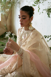 SUFFUSE | FREESHIA RTW '23 Suffuse by Sana Yasir Luxury Wedding Pakistani fashion brand with signature floral patterns, intricate aesthetics and glittering embellishments. Shop Now Suffuse Casual Pret, Suffuse Luxury Collection & Bridal Dresses 23 from www.lebaasonline.co.uk on discount price-SALE!