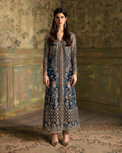 Load image into Gallery viewer, Faiza Saqlain | Manaar - Velvet Collection &#39;23 available at Lebaasonline. The largest stockiest of Dresses in the UK. Shop Maria B Clothes Pakistani wedding. Afrozeh wedding, Faiza Saqlain, Qalamkar Embroidered on discounted price in UK USA Manchester London Australia Belgium UAE France Germany Birmingham on Sale.