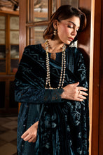 Load image into Gallery viewer, Buy Nureh | Exclusive Shawl Collection &#39;24 Dress from our website for this winter. This year make your wardrobe filled with elegant Eid collection We have Maria B, Nureh Eid collection, Imrozia chiffon collection unstitched and customization done. Buy Nureh Eid collection &#39;24 in USA, UK from lebaasonline