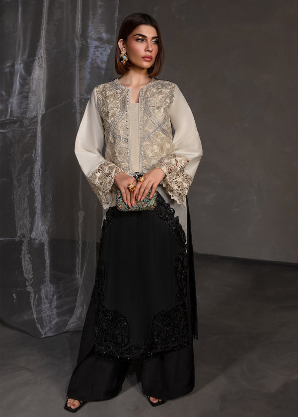 Buy Crimson Zarea Luxury pret'24 By Saira Shakira  for casual and evening wear from our official website We are the no. 1 stockists in the world for Crimson Luxury, Maria B Ready to wear. All Pakistani dresses customization and Ready to Wear dresses are easily available in Spain, UK Austria from Lebaasonline