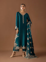 Load image into Gallery viewer, ZAINAB CHOTTANI | AURA LUXE PRET &#39;24 salwar kameez UK, Embroidered Collection at our Pakistani Designer Dresses Online Boutique. Pakistani Clothes Online UK- SALE, Zainab Chottani Wedding Suits, Luxury Lawn &amp; Bridal Wear &amp; Ready Made Suits for Pakistani Party Wear UK on Discount Price