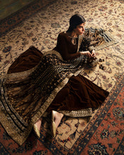 Load image into Gallery viewer, Faiza Saqlain | Manaar - Velvet Collection &#39;23 available at Lebaasonline. The largest stockiest of Dresses in the UK. Shop Maria B Clothes Pakistani wedding. Afrozeh wedding, Faiza Saqlain, Qalamkar Embroidered on discounted price in UK USA Manchester London Australia Belgium UAE France Germany Birmingham on Sale.