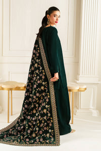 Buy Baroque Pakistani Designer Embroidered Velvet Shawl with discount code and sale price. Shop Pakistani Clothes Online UK- BAROQUE Chiffon for Wedding, Luxury Lawn 2024 Embroidered Chiffon, Velvet Suits, Winter dresses & Bridal Wear & Ready Made Suits for Pakistani Party Wear UK and USA at LebaasOnline.