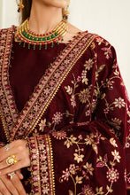 Load image into Gallery viewer, Buy Baroque Pakistani Designer Embroidered Velvet Shawl with discount code and sale price. Shop Pakistani Clothes Online UK- BAROQUE Chiffon for Wedding, Luxury Lawn 2024 Embroidered Chiffon, Velvet Suits, Winter dresses &amp; Bridal Wear &amp; Ready Made Suits for Pakistani Party Wear UK and USA at LebaasOnline.