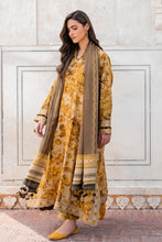 Load image into Gallery viewer, Buy Baroque Exclusive winter 2024 Slik from Lebaasonline Pakistani Clothes Stockist in UK @ best price- SALE ! Shop Baroque Chantelle ‘24, Baroque PK Summer Suits, Pakistani Clothes Online UK for Wedding, Party &amp; Bridal Wear. Indian &amp; Pakistani Summer Dresses by BAROQUE in the UK &amp; USA at LebaasOnline.