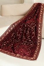 Load image into Gallery viewer, Buy Baroque Pakistani Designer Embroidered Velvet Shawl with discount code and sale price. Shop Pakistani Clothes Online UK- BAROQUE Chiffon for Wedding, Luxury Lawn 2024 Embroidered Chiffon, Velvet Suits, Winter dresses &amp; Bridal Wear &amp; Ready Made Suits for Pakistani Party Wear UK and USA at LebaasOnline.