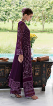 Load image into Gallery viewer, INTIRA |THE LUXURY FORMALS FREESIA  dresses exclusively available @lebaasonline. Gisele Pakistani Designer Dresses in UK Online, Maria B is available with us. Buy Gisele Clothing Pakistan for Pakistani Bridal Outfit look. The dresses can be customized in UK, USA, France at Lebaasonline