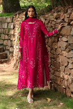 Load image into Gallery viewer, Buy QALAMKAR Q-LINEKARI &#39;24  linen Dress This winter wedding can be beautifully flaunted with our Qalamkar Collection. We have other Pakistani dress IN USA of Maria B Sana Safinaz PAKISTANI BRIDAL DRESS We can deliver unstitched/customized dresses like PAKISTANI BOUTIQUE DRESSES in UK USA from Lebaasonline