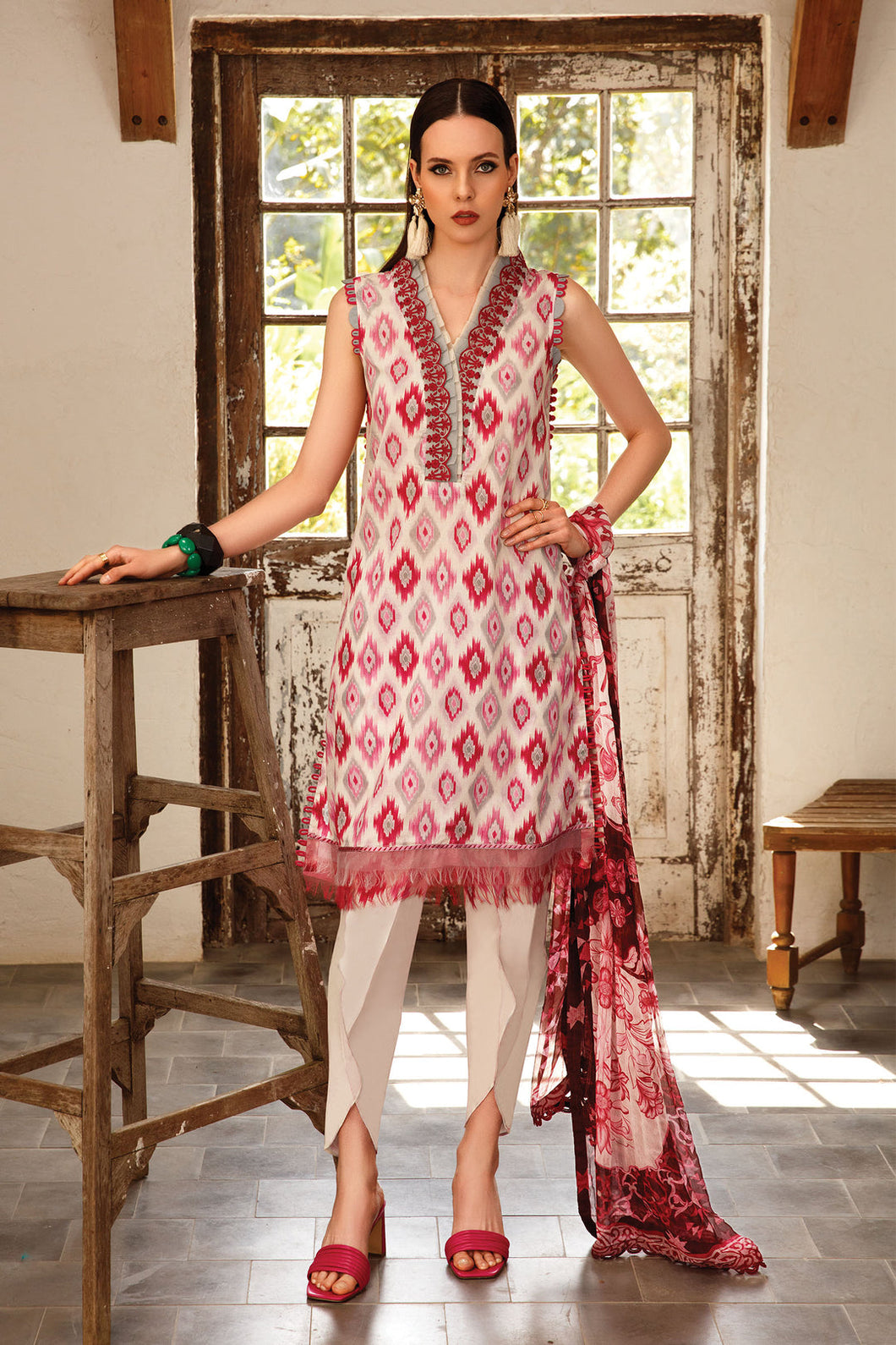 Buy Maria B | M.BASICS '23 SUMMER LAWN Next day delivery to USA, shop Pakistani wedding designer dresses online USA from our website We have all Pakistani designer clothes of Maria b Various Pakistani Bridal Dresses online UK Pakistani boutique dresses can be bought online from our website Lebaasonline in UK America.