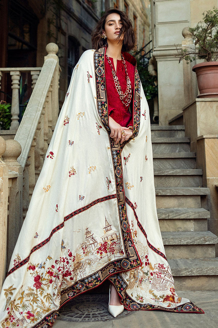 Buy MUSHQ | Broadway Collection '24 Designer Dresses Is an exclusively available for online UK @lebaasonline. PAKISTANI WEDDING DRESSES ONLINE UK can be customized at Pakistani designer boutique in USA, UK, France, Dubai, Saudi, London. Get Pakistani & Indian velvet BRIDAL DRESSES ONLINE USA at Lebaasonline.