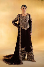 Load image into Gallery viewer, Buy MARYUM &amp; MARIA | LUXURY FORMALS &#39;24 - Lawn Collection 2024 from our website. We deal in all largest brands like Maria b, Shamrock Maryum N Maria Collection, Imrozia collection. This wedding season, flaunt yourself in beautiful Shamrock collection. Buy pakistani dresses in UK, USA, Manchester from Lebaasonline