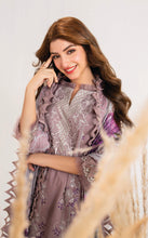 Load image into Gallery viewer, Buy ASIFA &amp; NABEEL | Winter Meraki ’24 INDIAN PAKISTANI DESIGNER DRESSES &amp; READY TO WEAR PAKISTANI CLOTHES. Buy ASIFA &amp; NABEEL Collection of Winter Lawn, Original Pakistani Designer Clothing, Unstitched &amp; Stitched suits for women. Next Day Delivery in the UK. Express shipping to USA, France, Germany &amp; Australia.