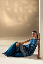 Load image into Gallery viewer, Buy ELAN WINTER Suits 2024 - 2025 | Tissue De Luxe PAKISTANI BRIDAL DRESSE &amp; READY MADE PAKISTANI CLOTHES UK. Elan PK Designer Collection Original &amp; Stitched. Buy READY MADE PAKISTANI CLOTHES UK, Pakistani BRIDAL DRESSES &amp; PARTY WEAR OUTFITS AT LEBAASONLINE. Next Day Delivery in the UK, USA, France, Dubai, London.