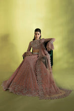 Load image into Gallery viewer, Buy ELAN | CREPUSCULE PRET &#39;24 EMBROIDERED COLLECTION PAKISTANI BRIDAL DRESSE &amp; READY MADE PAKISTANI CLOTHES UK. Elan PK Designer Collection Original &amp; Stitched. Buy READY MADE PAKISTANI CLOTHES, Pakistani BRIDAL DRESSES &amp; PARTY WEAR OUTFITS @ LEBAASONLINE. Next Day Delivery in the UK, USA, France, Dubai, London