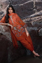 Load image into Gallery viewer, Buy Now SANA SAFINAZ Spring&#39;24 MAHAY Vol-1 Lawn dress in the UK  USA &amp; Belgium Sale and reduction of Sana Safinaz Ready to Wear Party Clothes at Lebaasonline Find the latest discount price of Sana Safinaz Summer Collection’ 24 and outlet clearance stock on our website Shop Pakistani Clothing UK at our online Boutique