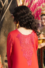 Load image into Gallery viewer, Buy Mushq Lawn Collection 2023 Online Pakistani Stylish Dresses from Lebaasonline at best SALE price in UK USA &amp; New York. Explore the new collections of Pakistani Winter Dresses from Lebaas &amp; Immerse yourself in the rich culture and elegant styles with our extensive Pakistani Designer Outfit UK !